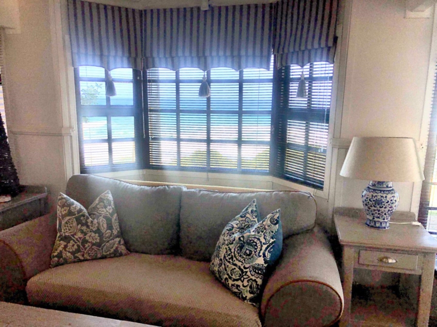 To Let 4 Bedroom Property for Rent in Tergniet Western Cape